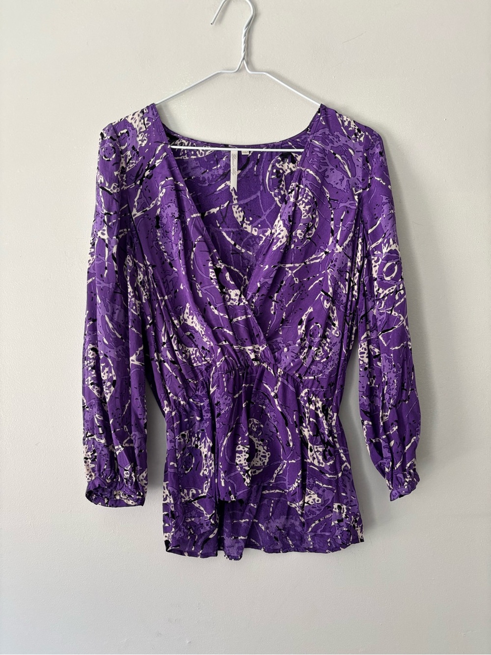 Office Whimsygoth Silk Abstract Print Long Sleeve V Neck Purple Peplum Top Small